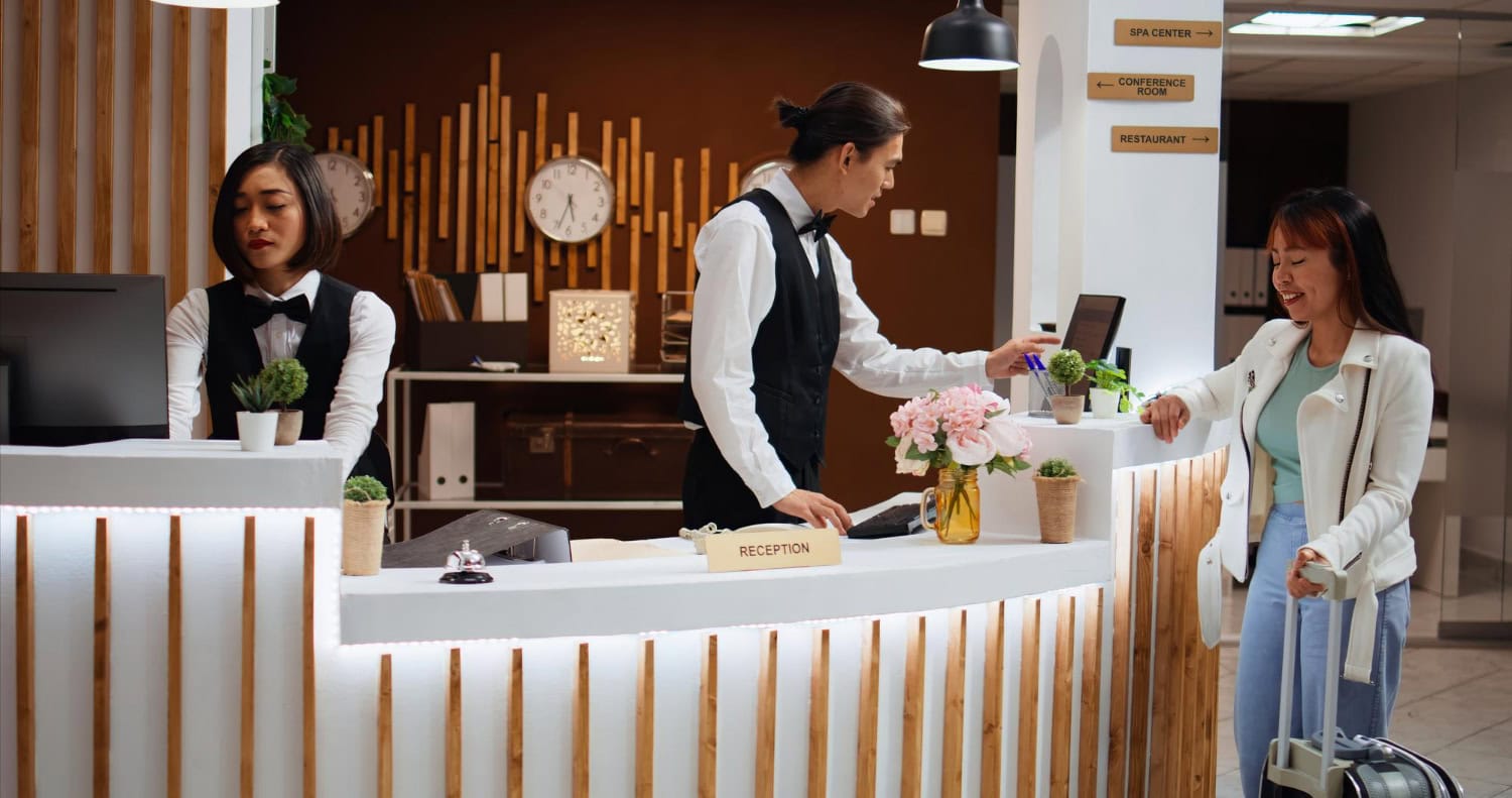 Navigating Hospitality Challenges: Strategies for SMEs to Thrive